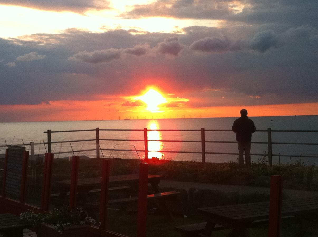 The Waves B&B Birchington-on-Sea Exteriör bild