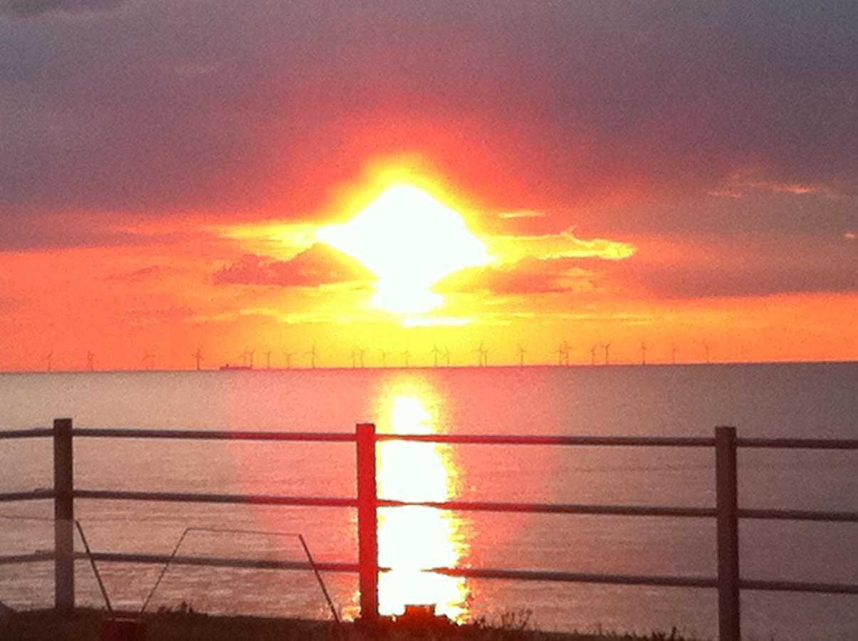 The Waves B&B Birchington-on-Sea Exteriör bild