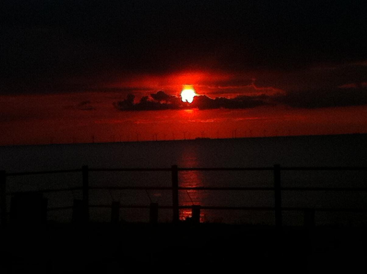 The Waves B&B Birchington-on-Sea Exteriör bild